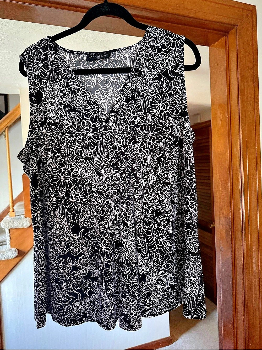 Lane Bryant Floral Sleeveless Top in Black & White Like New